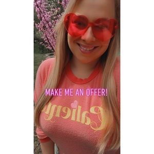 Accepting all reasonable offers! 💖💖💖